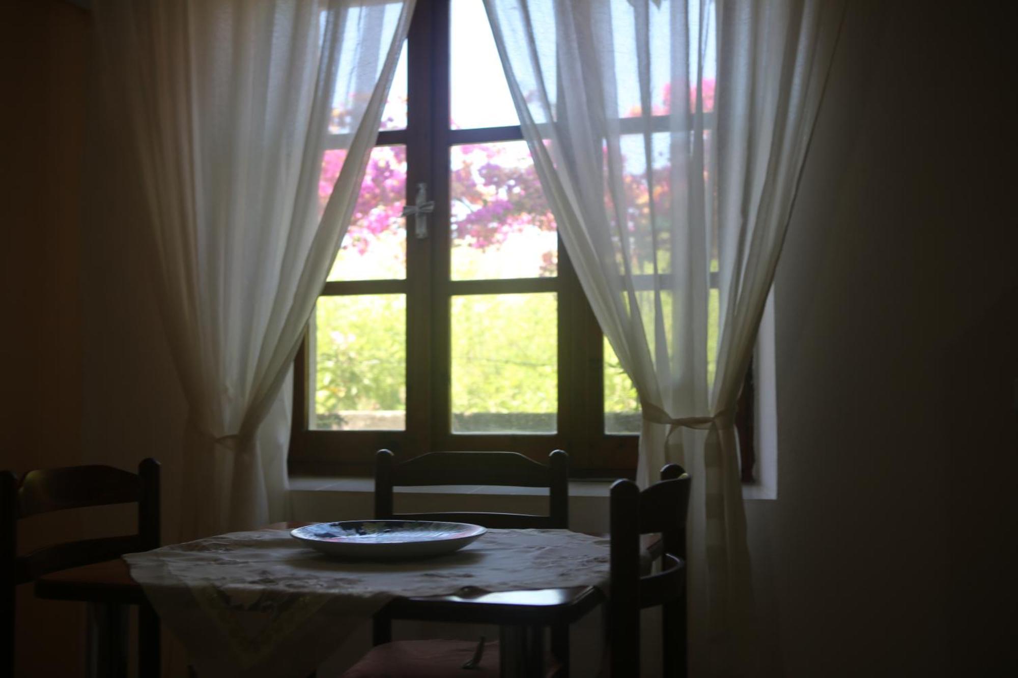 Apartamento La Casa Di Nonna Qeparo Exterior foto