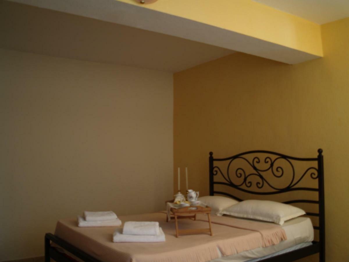 Apartamento La Casa Di Nonna Qeparo Exterior foto